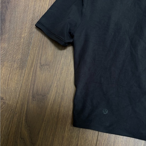 Lululemon Wundermost tee - Picture 3 of 4